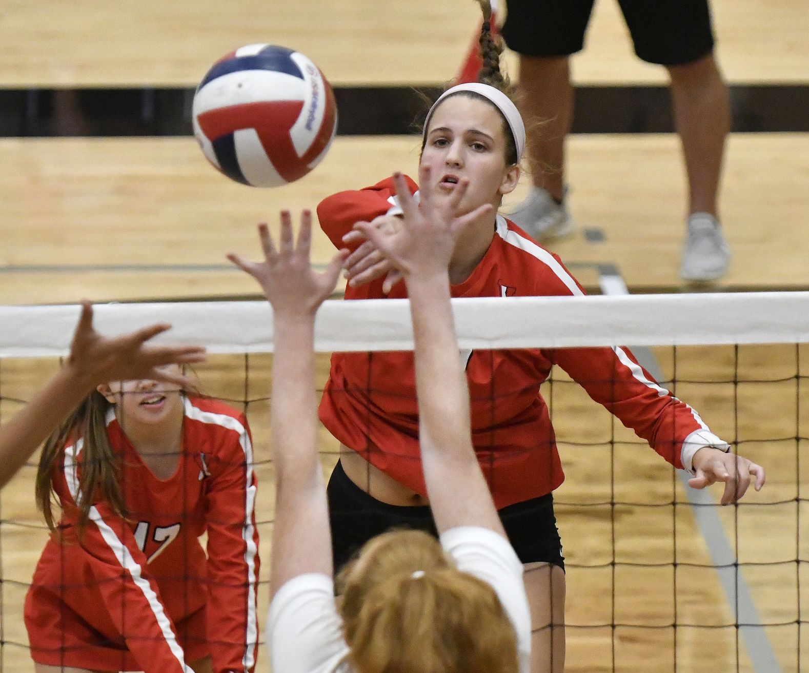 Oakville versus Visitation at Gateway Match Up Volleyball Tournament